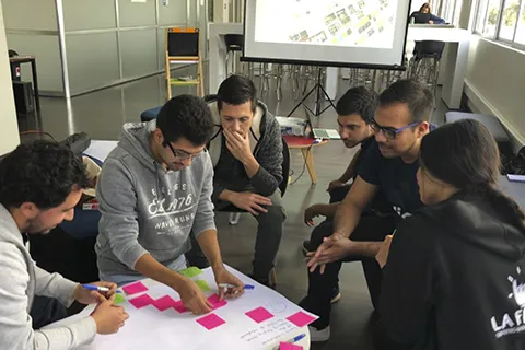 Actividades Breves: Desafío Design Thinking
